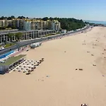 W Private Pool Lisbon & Cascais Oasis Vakantiehuis *