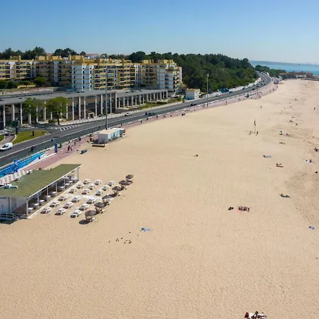 W Private Pool Lisbon & Cascais Oasis بيت للعطل *