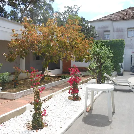 Ideal House For Lisbon & Cascais בית נופש