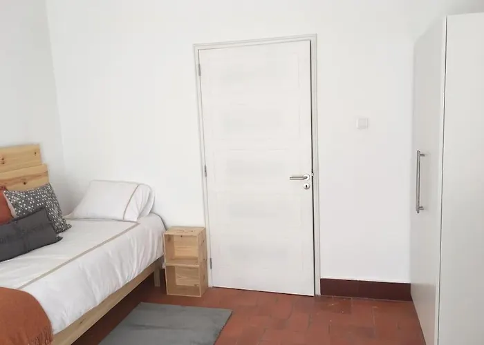 Vakantiehuis Ideal House For Lisbon & Cascais Oeiras